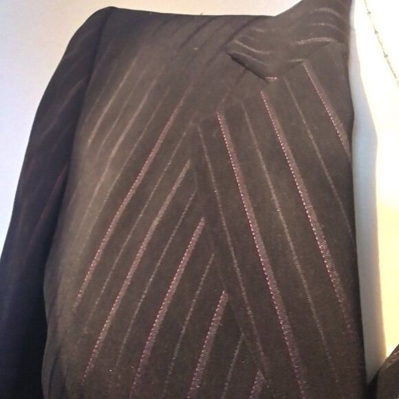 Jones Wear Women's Blazer Jacket 3 Button Notched Collar Pink Pinstripes… - Picture 8 of 10